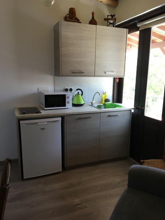 Xenios Guesthouse Koilani エクステリア 写真